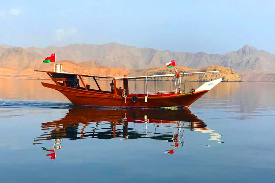 Musandam/Khasab: Overnight Dhow Cruise with Camping and BBQ - Khor Sham Fjord and the search for dolphins