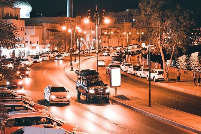 Muscat by Night Sightseeing Tour - A slower half-hour at Qurum Beach