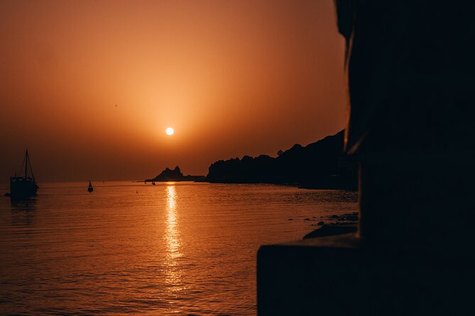 Muscat by Night Sightseeing Tour - Sultan Qaboos Grand Mosque: a key timing warning