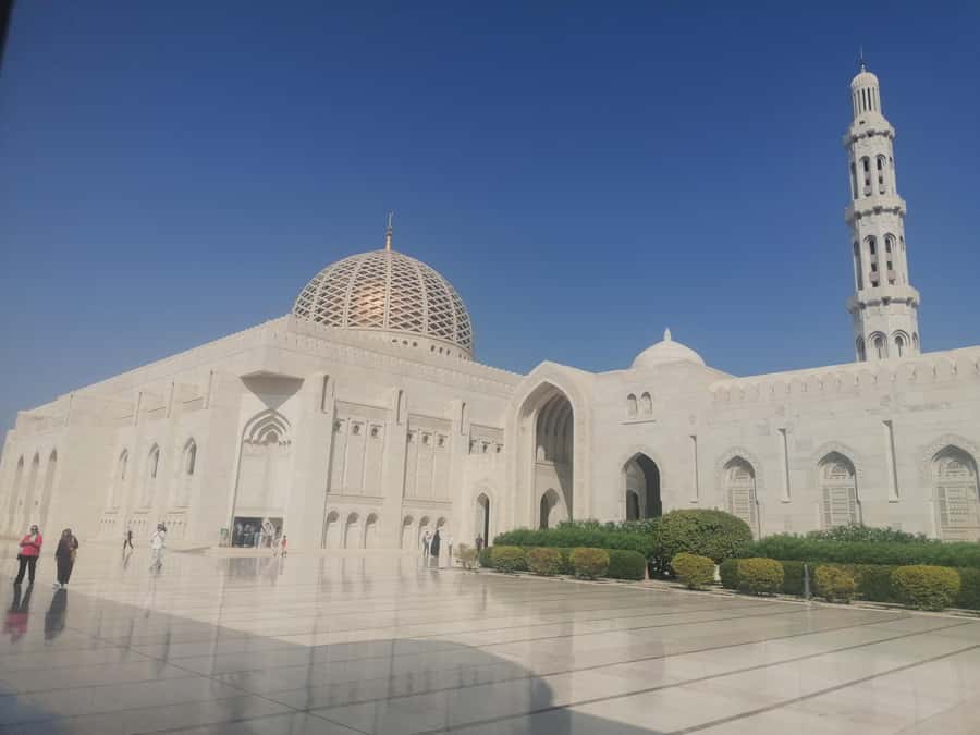 Muscat City Tour: Discover Oman's Capital in Half a Day - Royal Opera House Muscat and modern Omani design