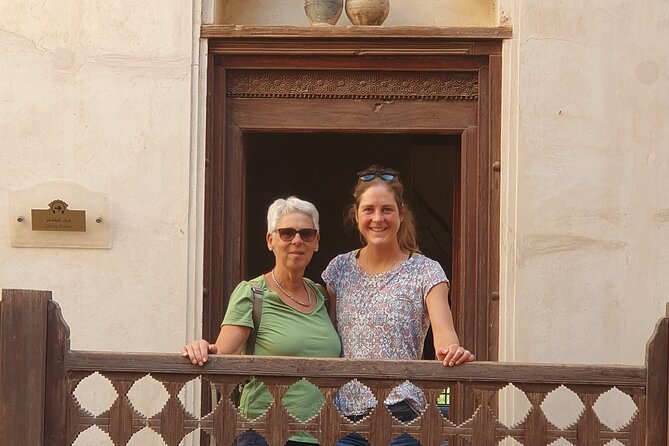 Muscat City Tour with All Language Guide - Mutrah Fish Market: a working harbor stop