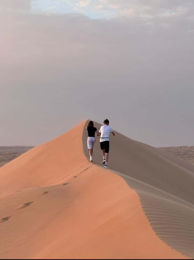 Muscat: Desert Sunset &Wadi Bnai Khalid Full-Day Tour+Lunch - Key Points to Know Before You Book