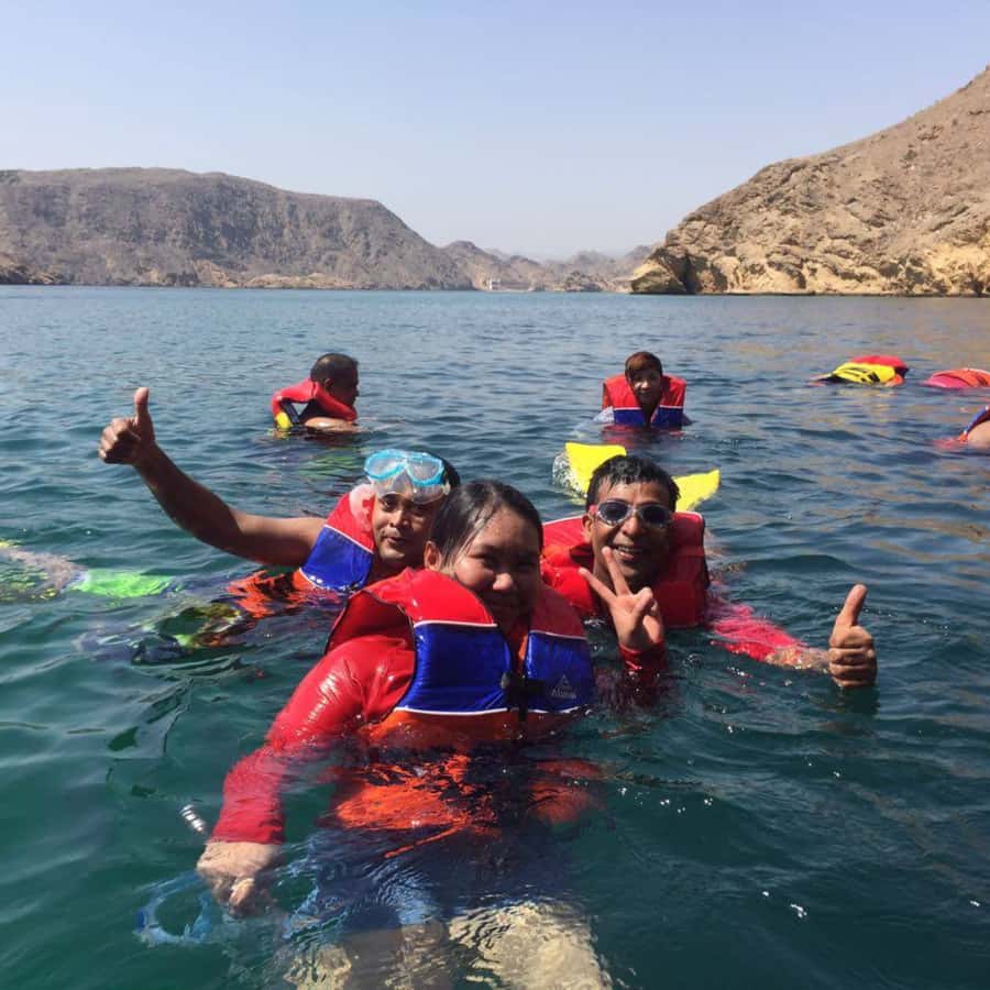Muscat: Dolphin Watching and Snorkeling Trip - One hour in the water with fish and coral