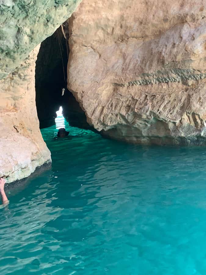 Muscat: Full-Day Wadi Shab & Bimmah Sinkhole Private Tour - Why water shoes matter at Wadi Shab