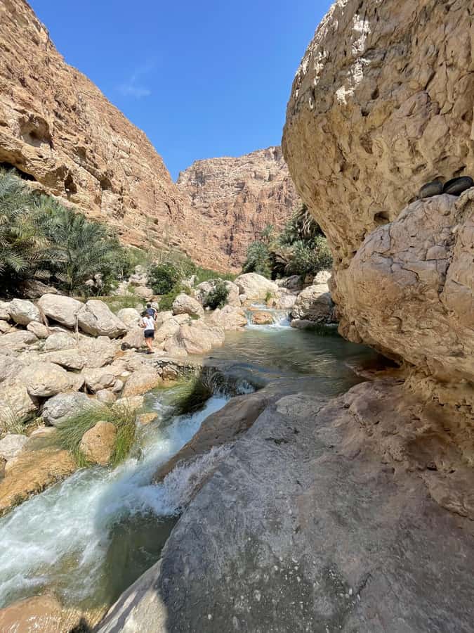 Muscat: Full-Day Wadi Shab & Bimmah Sinkhole Private Tour - The private guide can change the whole day