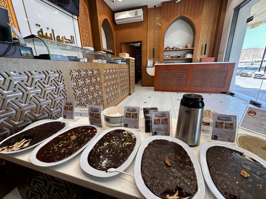 Muscat: Guided Walking Tour of Corniche, Souq & Mutrah Fort - Why this short Muscat walk works so well