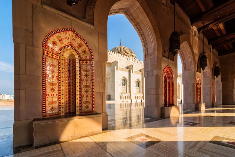 Muscat: Half-Day Sightseeing Essentials Tour and Audio Guide - A smart first look at Muscat
