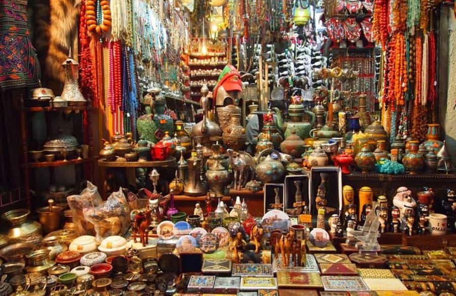 Muscat life and local culture city tour - Al-Alam Palace and the Royal Opera House