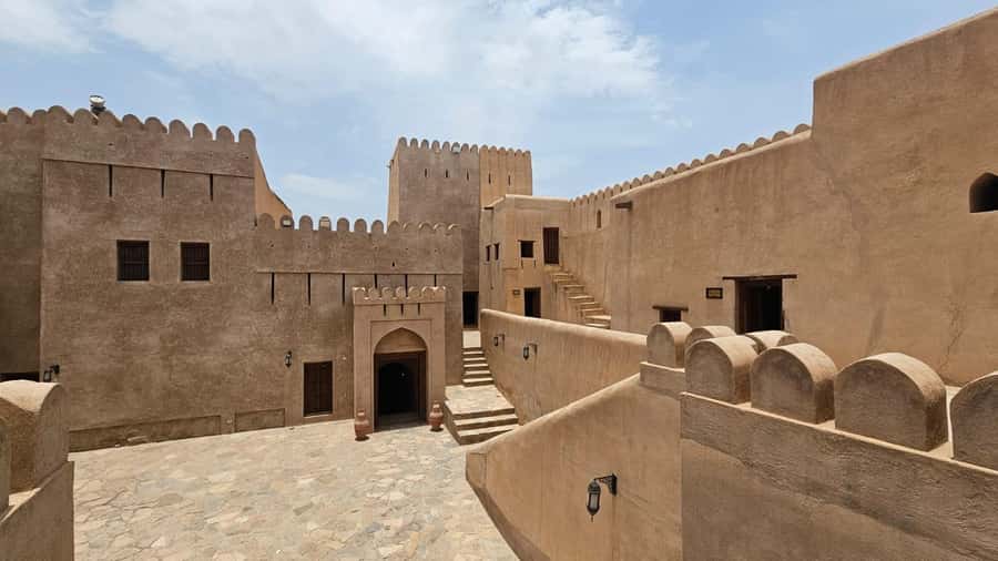 Muscat: Nizwa, Birkat Al Mouz & Oman Across Ages Museum - Nizwa Fort and a traditional Omani lunch