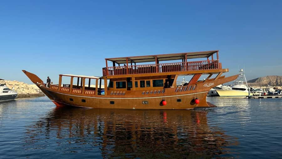 Muscat: Omani Traditional Dhow Sunset Cruise - What this Muscat sunset cruise is really like