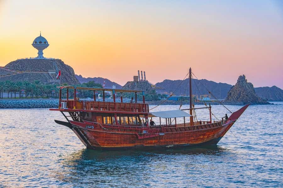 Muscat: Omani Traditional Dhow Sunset Cruise - Coffee, dates, and the snack question