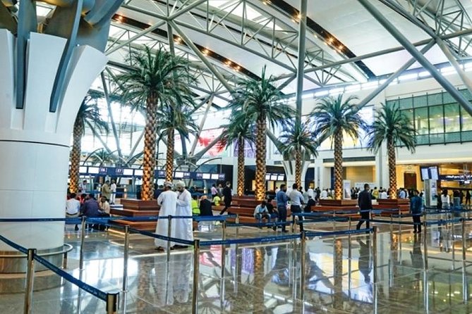 Muscat Private Departure Airport Transfer - Meeting your chauffeur at the hotel