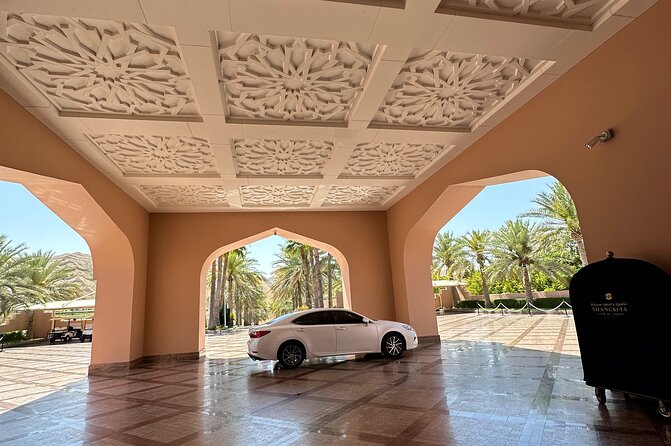 Muscat : private full-day luxury tour inside - Why the fort stops matter