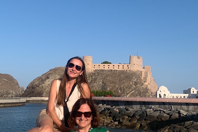 Muscat : Private morning tour with an Omani guide - Mutrah Fort and the view over the Gulf of Oman