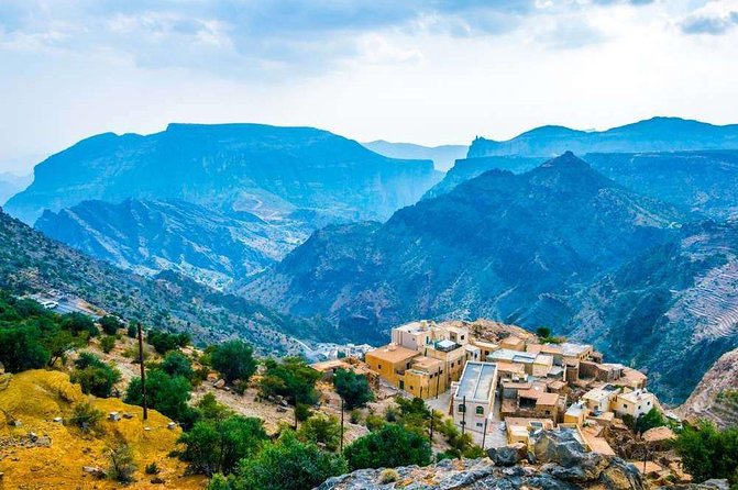 Muscat : Private transfer to and from Jabal Al Akhdar - Why a private ride makes sense for Jabal Al Akhdar