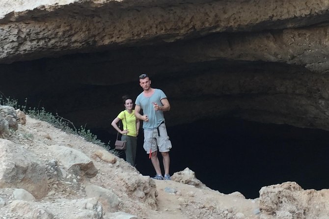 Muscat : Private trip to Wadi Shab for a full day with lunch - What the $234.67 Group Price Buys You