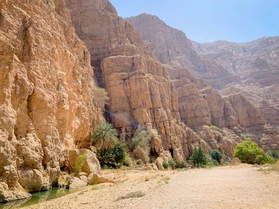 Muscat : Private trip to Wadi Shab + sinkhole - Private Timing Helps With a Seven-Hour Day