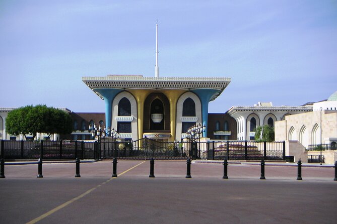 Muscat Shore Excursion: Private City Highlights Tour - Old Muscat puts the forts and palace in context
