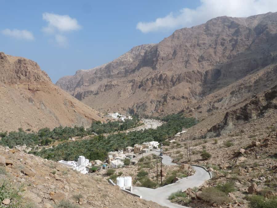 Muscat: Wadi Mibam Private Full Day Tour by 4x4 car - Bimmah Sinkhole offers an easier final swim