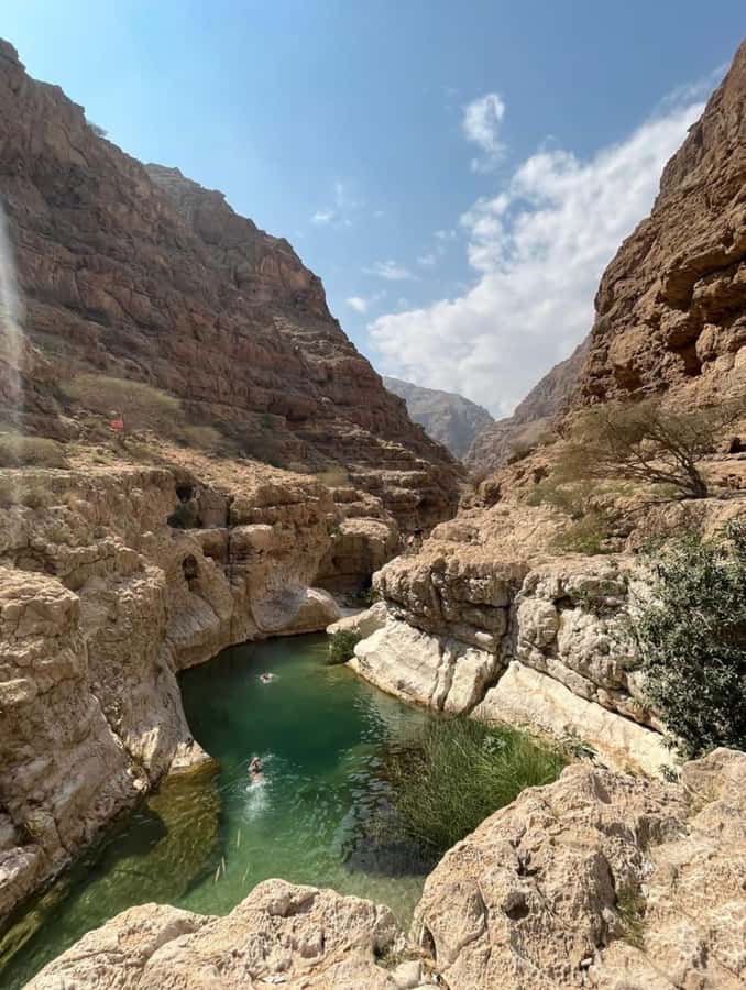 Muscat: Wadi Shab & Bimmah Sinkhole Tour with Pickup & Lunch - The swimming section requires sensible preparation