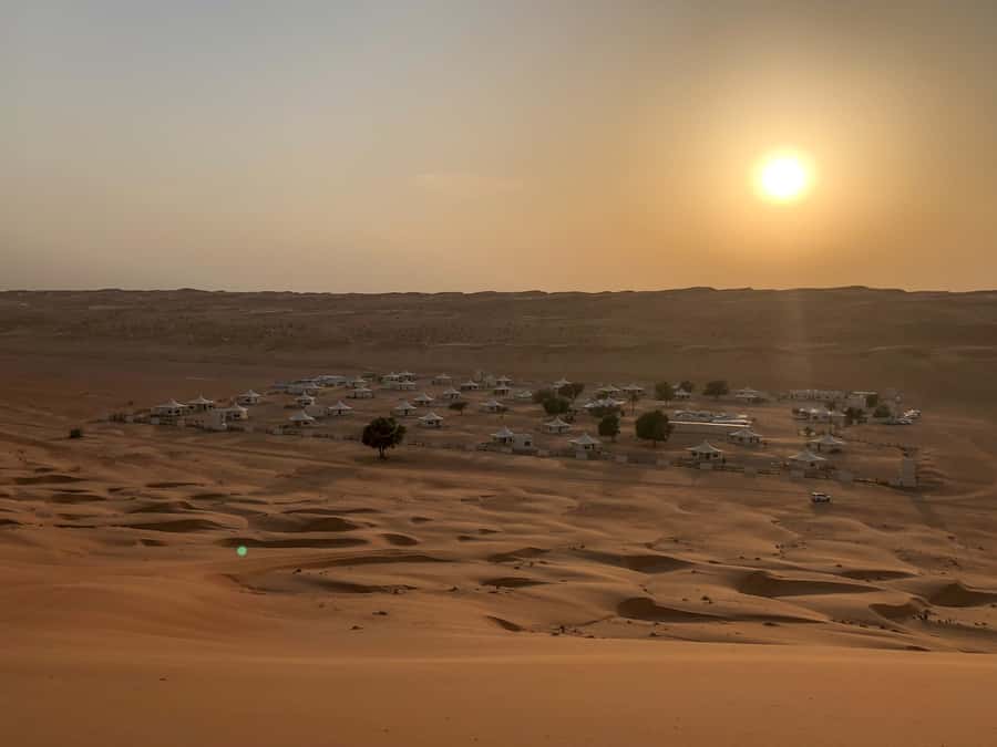 Muscat: Wahiba Sands Desert Sunset Tour with Dinner - The practical problem to watch closely