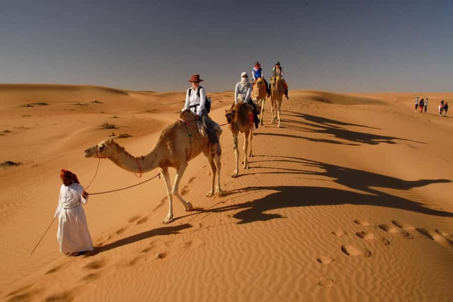 Muscat: Wahiba Sands & Wadi Bani Khalid Full-Day Tour+Lunch - Lunch and the long return to Muscat