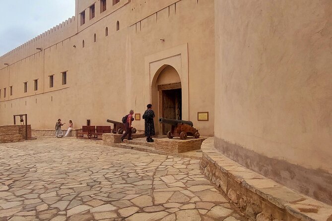 Nizwa and Green Mountain Group Full day tour - Transport, group size, and comfort