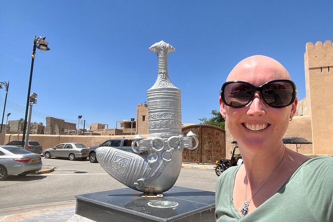 Nizwa Fort-Nizwa Souq-Birkat Al Mouz-Jebel Akhdar - Private Full Day Tour - What the private guide adds