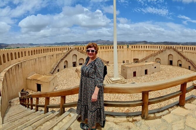 Nizwa Fort-Nizwa Souq-Misfah Al Arbyeen-Jebel Shams - Private Full Day Tour - The $220 price and what you receive