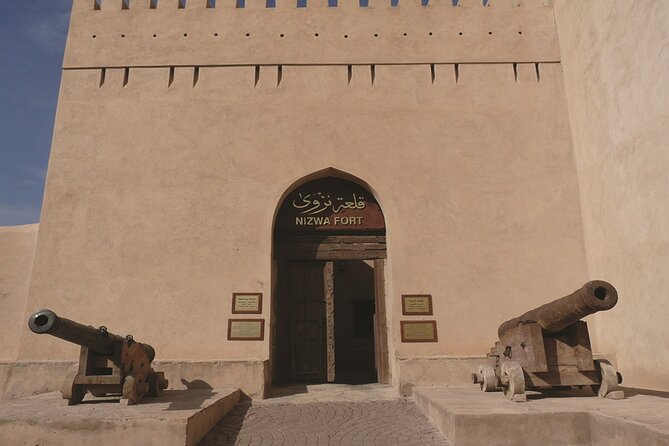 Nizwa Full Day Tour from Muscat with JABREEN fort - Lunch in Bahla and what is included