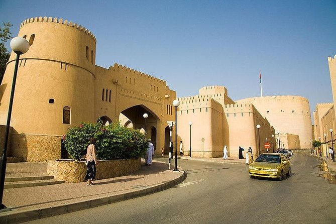 Nizwa. Hambra. Grand Canyon Oman - Timing, comfort, and practical expectations