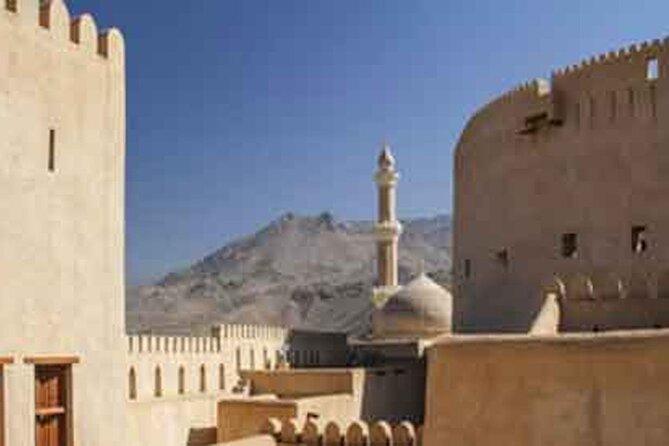 Nizwa & Jabel Akhder (Sharing) - Lunch with the group