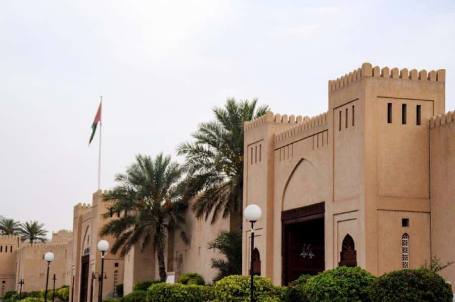 Nizwa Market, Nizwa Fort, Misfat Al Abriyeen, Jabal Shams - Nizwa Fort and the Yaruba Military Machine