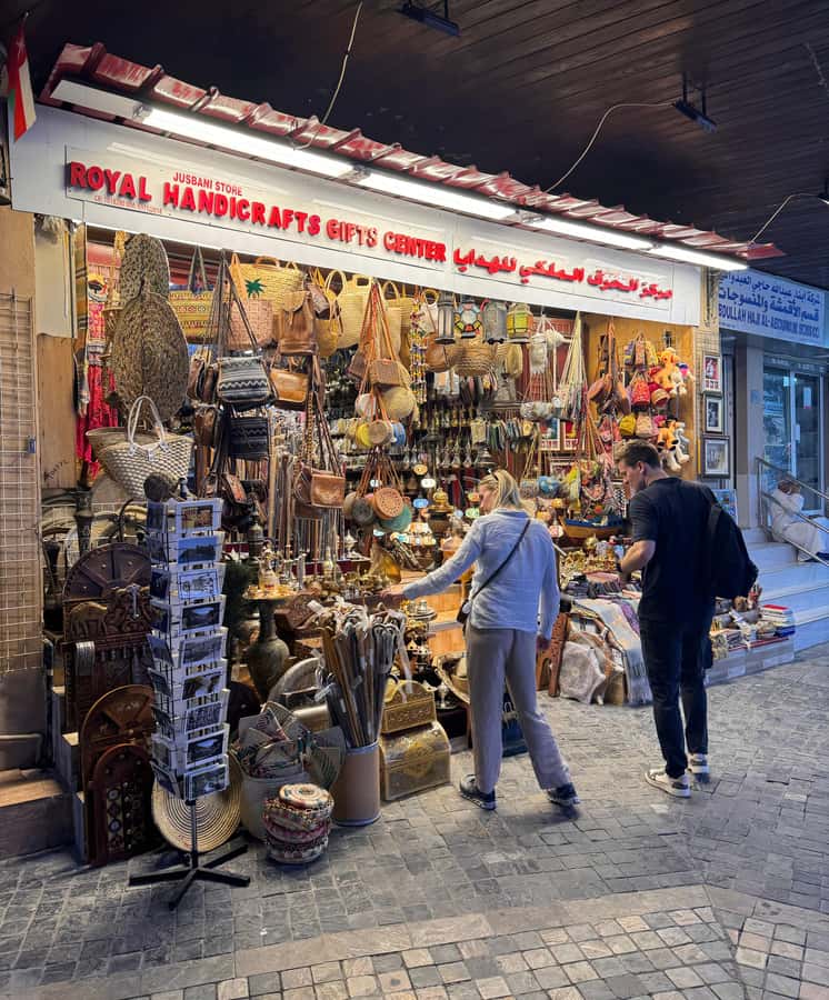 Oman:Group Muscat City Tour With Pick Up & Free Lunch/Dinner - Why this Muscat tour works well for a first visit