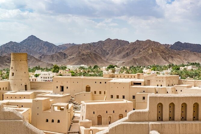 Private 2-Days Jebel Shams Overnight Camping Tours - What the private 4x4 setup adds