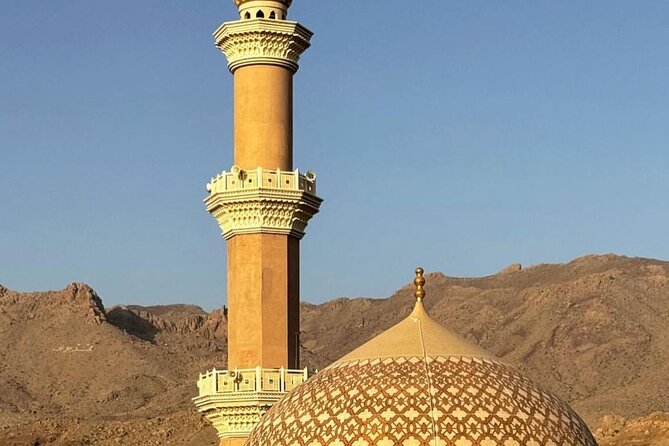 Private Day Tour to the Enchanting Forts of Nizwa - What the Private Format Really Buys You