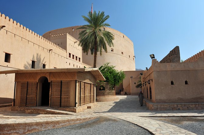 Private Day Trip to Nizwa, Jabal Akhdar (Green Mountain) & Birkat Al Moz - Key points to know before booking