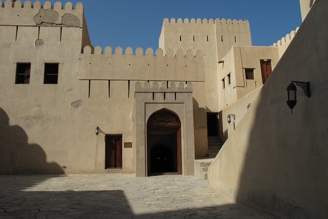 Private Day Trip to Nizwa, Jabal Akhdar (Green Mountain) & Birkat Al Moz - The climb to Jabal Akhdar and the terraced plateau