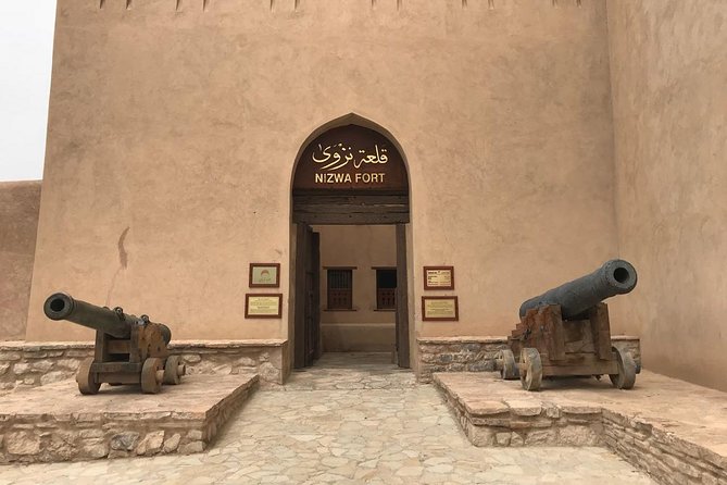 Private Day Trip to Nizwa & Jabal Shams (The Grand Canyon of Oman) - Wadi Ghul and the canyon viewpoint