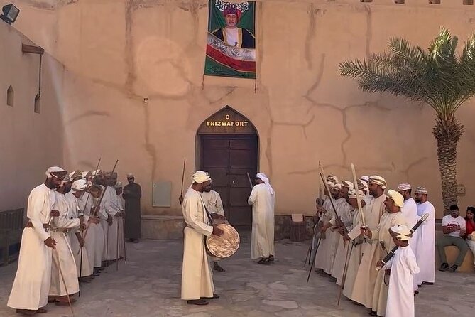 Private Friday Cattle Market-Nizwa and Jebel Akhdar-Full-Day Tour - Climbing Jebel Akhdar, Oman’s Green Mountain