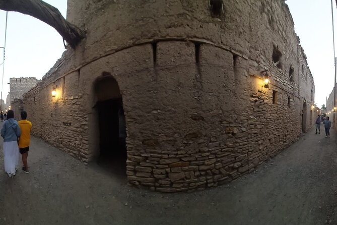 Private Full Day Historical Trip in Oman - Nizwa Souq: silver, pottery, and old market halls