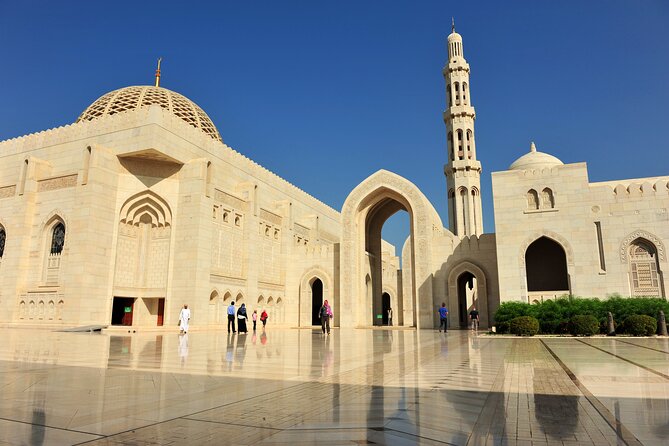 Private Full Day Muscat City Tour - Finish with Omani heritage at Bait Al Zubair