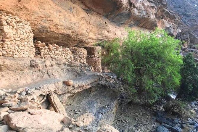 Private Full Day Trekking In the Grand Canyon (Balcony Walk) - The Jabal Shams viewpoint