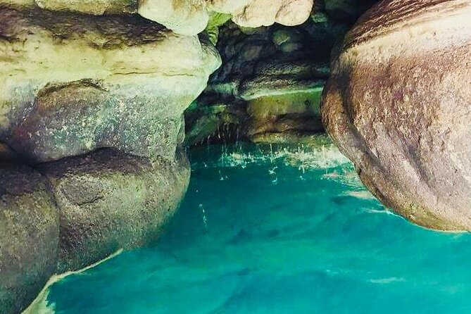 Private Full-Day Wadi Shab and Bimmah Sinkhole Tour - Who will get the most from this tour