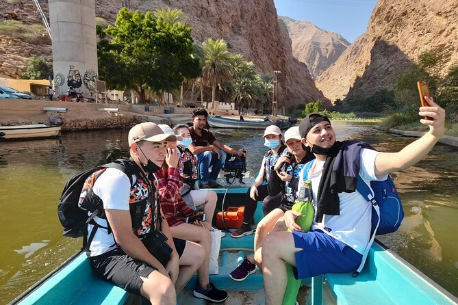 Private Full-Day Wadi Shab and Bimmah Sinkhole Tour - Timing, pickup, and what to prepare