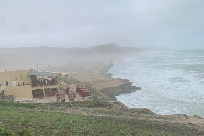 Private Guided Tour to West Beaches of Salalah - The zigzag road to Fazayah Beach