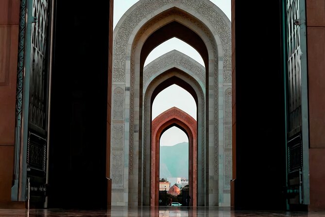 Private Half-Day Muscat City At Night Tour - A guide-led evening, not just a transfer