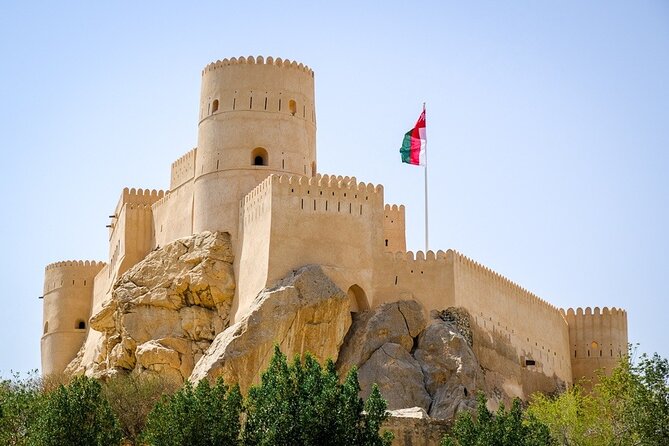 Private Half-Day Tour to Grand Mosque-Nakhal Fort and Hotspring - What $109.80 per person buys you