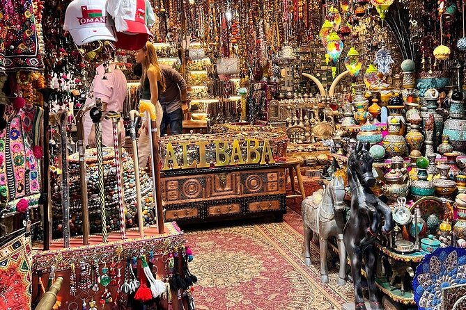 Private Muscat City Tour - Full Day - What the $149.40 price includes