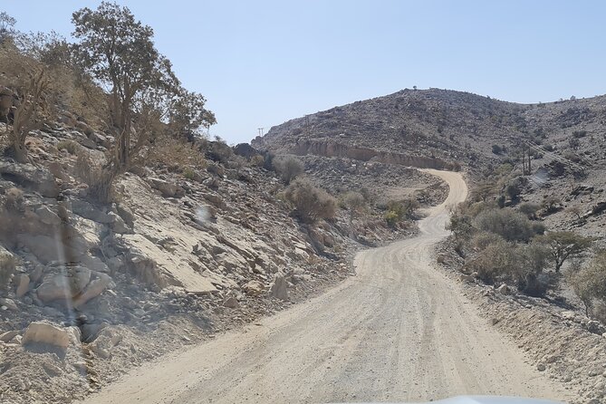 Private Overnight Jebel Shams Camping Tour - Al Hamra and Misfah Al Abriyyin